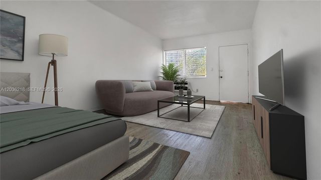 7717 Byron Avenue 12, Miami Beach, FL 33141