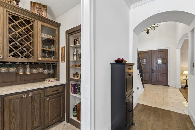 10047 Lakeside Drive, Fort Worth, TX 76179