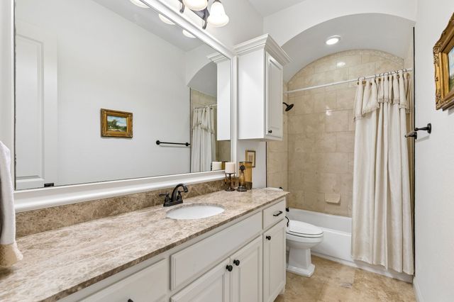 10047 Lakeside Drive, Fort Worth, TX 76179