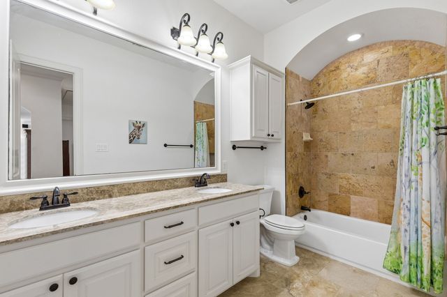 10047 Lakeside Drive, Fort Worth, TX 76179