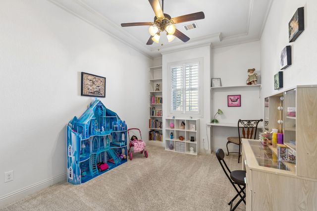 10047 Lakeside Drive, Fort Worth, TX 76179