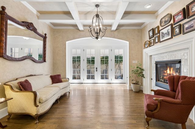 10047 Lakeside Drive, Fort Worth, TX 76179
