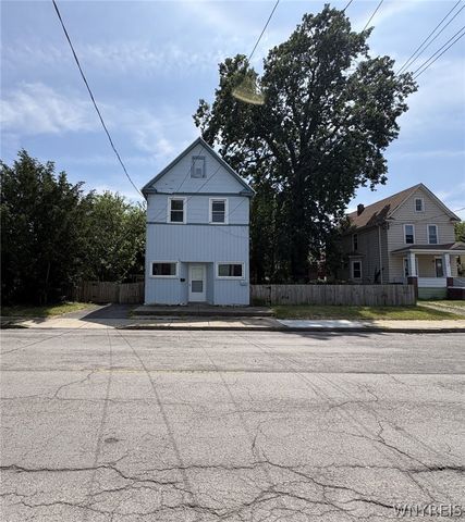 1715 Niagara Street, Niagara Falls, NY 14303