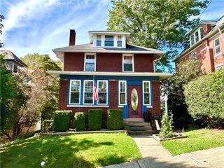 560 4th St, City Of But Ne, PA 16001