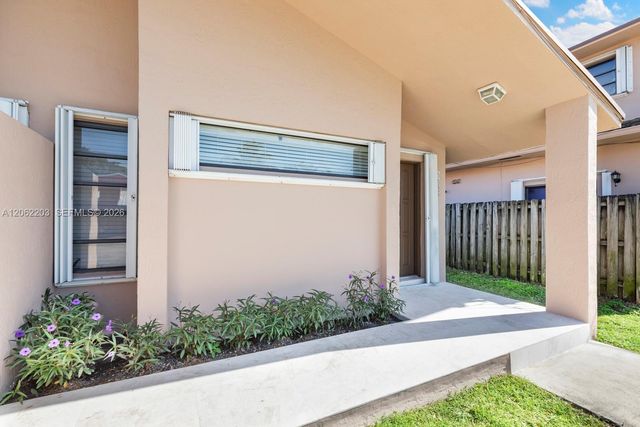 2733 SW 31st Place A, Miami, FL 33133