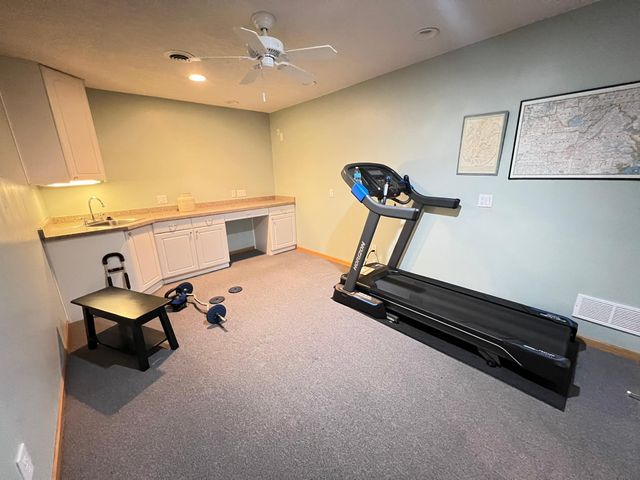 14326 Peninsula Point Drive, Savage, MN 55378