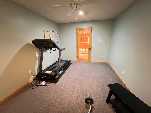 14326 Peninsula Point Drive, Savage, MN 55378