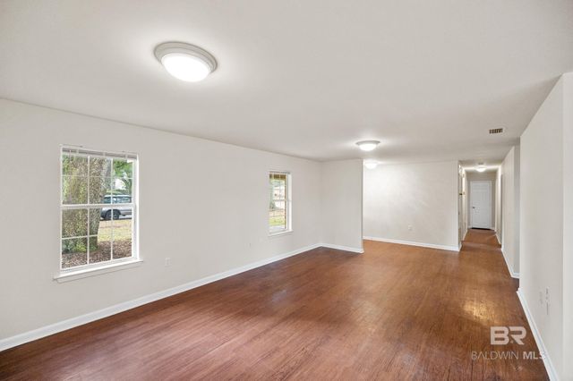 905 Bonita Avenue, Daphne, AL 36526