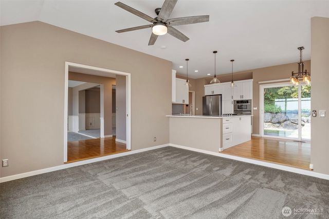 7685 Esther Place NW, Silverdale, WA 98383