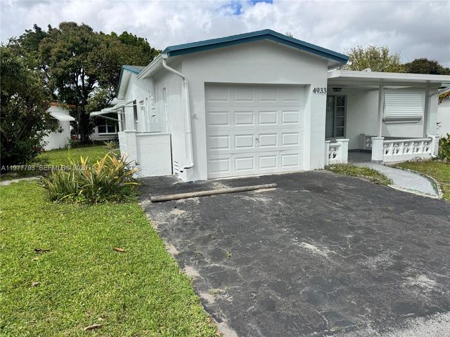 4933 NW 42nd Street, Lauderdale Lakes, FL 33319