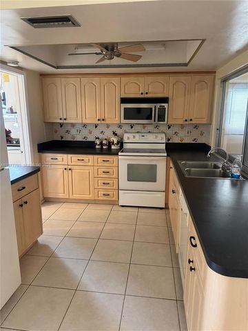 4933 NW 42nd Street, Lauderdale Lakes, FL 33319