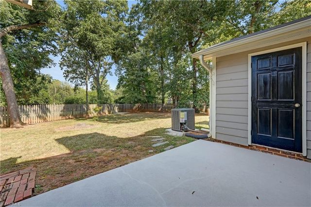 121 Dolley Madison Road B, Greensboro, NC 27410