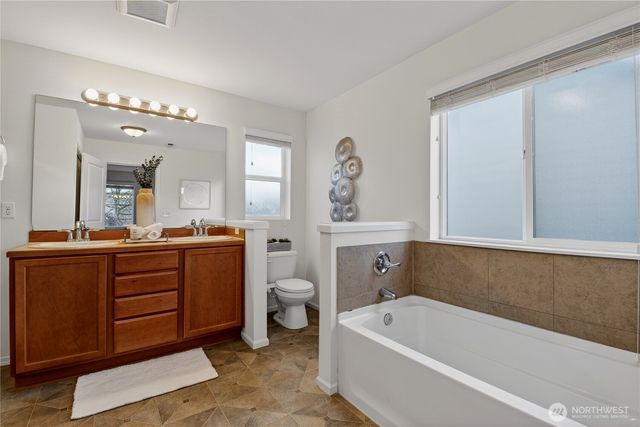 1358 32nd Street NE, Auburn, WA 98002
