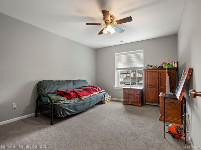 953 Country Club Drive, St. Clair Shores, MI 48082