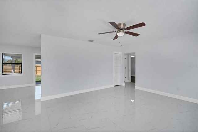 7824 STARKEY ROAD, Seminole, FL 33777