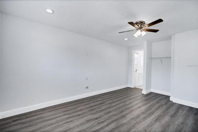 7824 STARKEY ROAD, Seminole, FL 33777