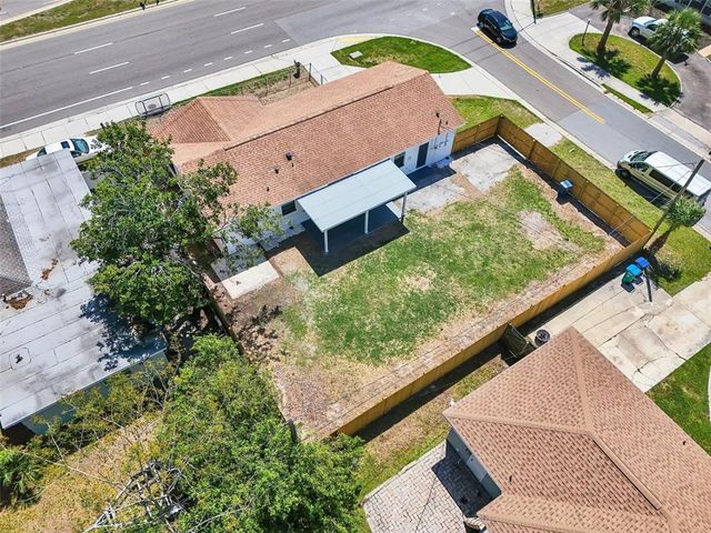7824 STARKEY ROAD, Seminole, FL 33777