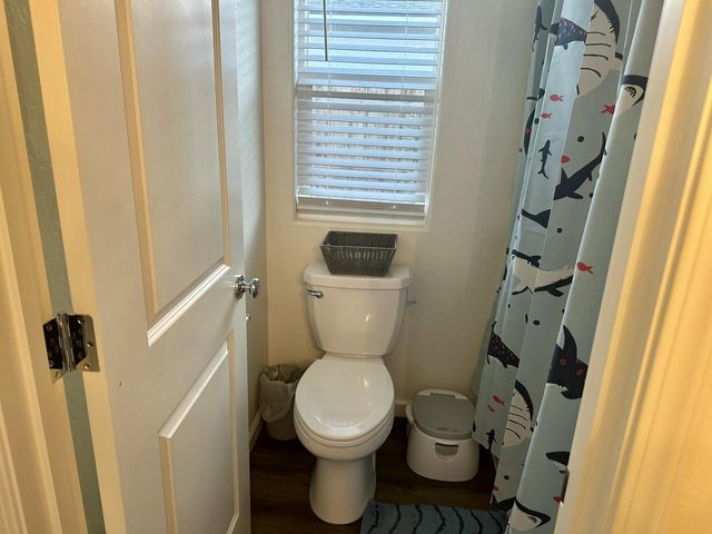 1138 E Packwood Avenue, Visalia, CA 93292