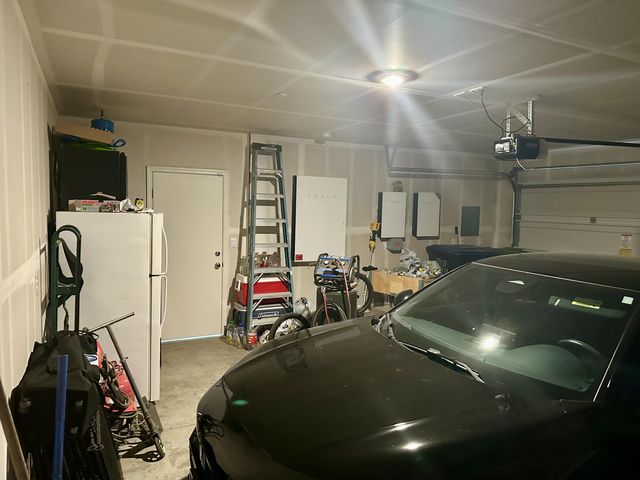 1138 E Packwood Avenue, Visalia, CA 93292