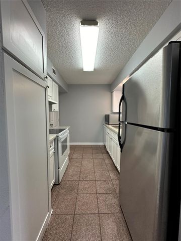 6701 Sands Point Drive 66, Houston, TX 77074