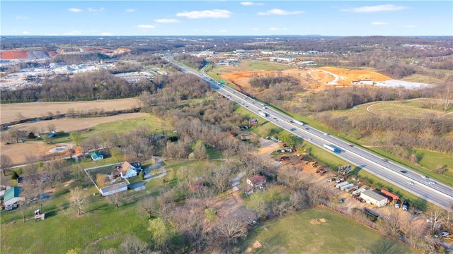 3640 N 48th Street, Springdale, AR 72762