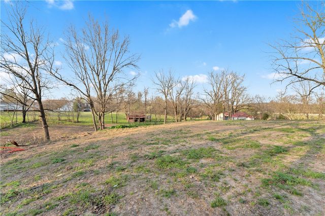 3640 N 48th Street, Springdale, AR 72762