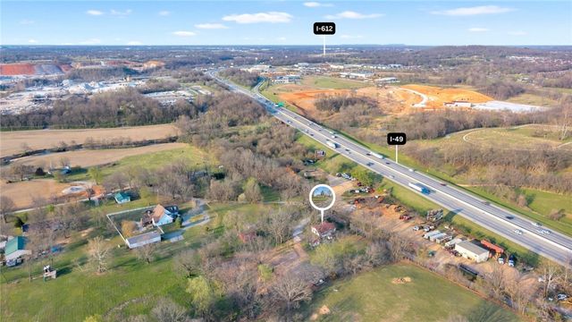 3640 N 48th Street, Springdale, AR 72762
