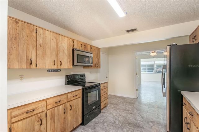 8654 SW 96TH STREET D, Ocala, FL 34481