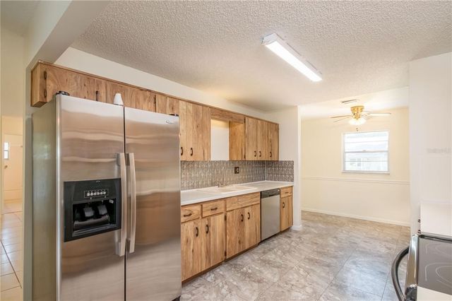 8654 SW 96TH STREET D, Ocala, FL 34481