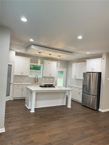 169 Long Drive, Marietta, GA 30060