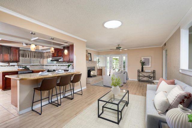 450 W Alluvial Avenue, Clovis, CA 93611