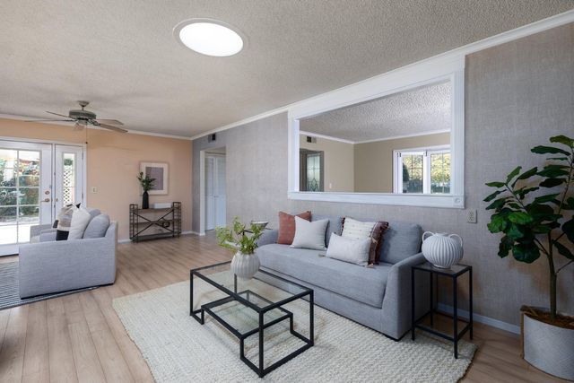 450 W Alluvial Avenue, Clovis, CA 93611