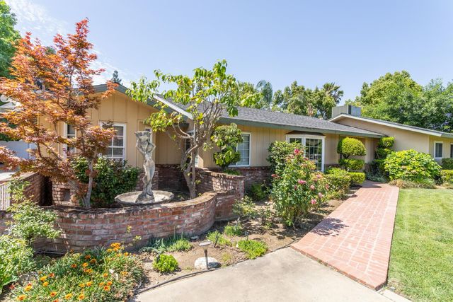 450 W Alluvial Avenue, Clovis, CA 93611