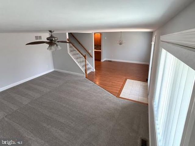 432 EDGEWOOD AVE, Folsom, PA 19033