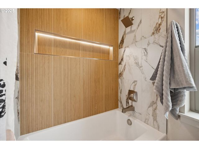 4834 Ne 9TH Ave 4838, Portland, OR 97211