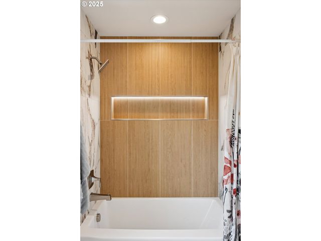 4834 Ne 9TH Ave 4838, Portland, OR 97211