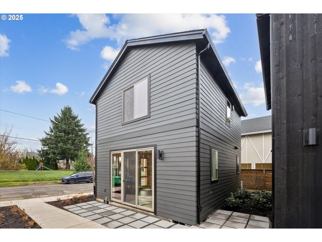 4834 Ne 9TH Ave 4838, Portland, OR 97211