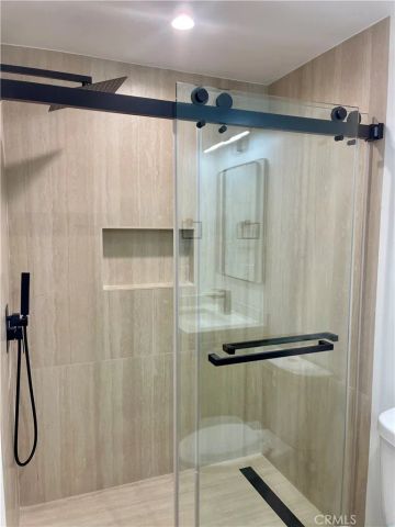 611 W 41st Place, Los Angeles, CA 90037