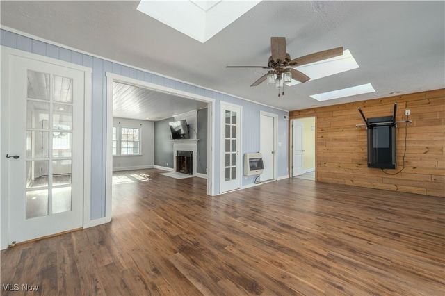 628 Lindbergh Boulevard, Berea, OH 44017