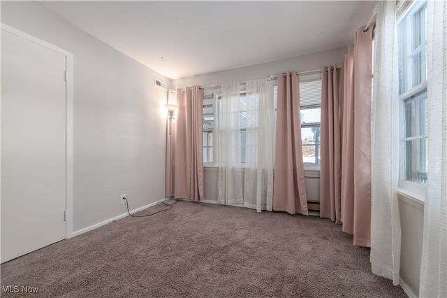 628 Lindbergh Boulevard, Berea, OH 44017