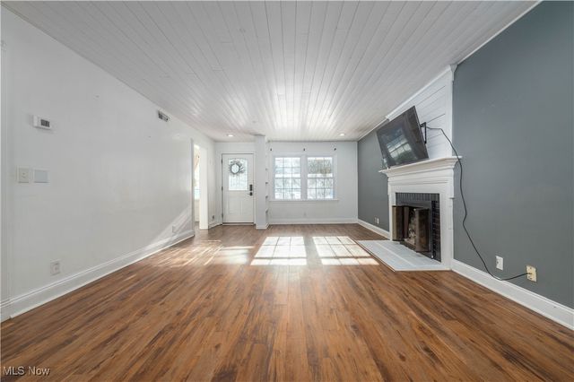 628 Lindbergh Boulevard, Berea, OH 44017