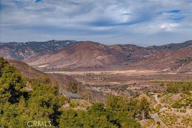 49 Maridge Road, Valley Center, CA 92082