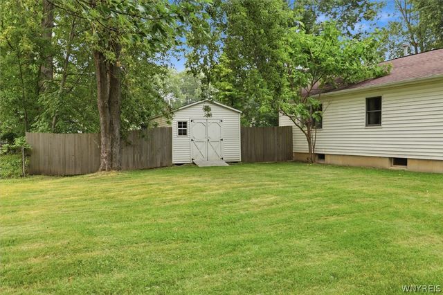 294 Daniel Drive, North Tonawanda, NY 14120