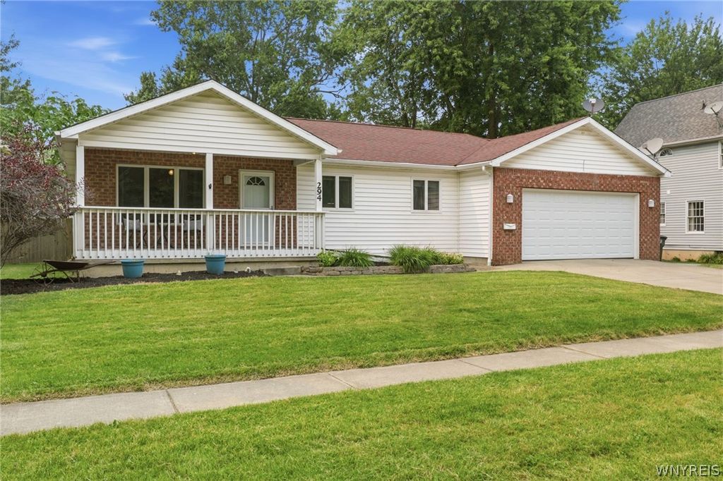 294 Daniel Drive, North Tonawanda, NY 14120