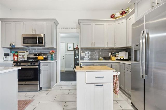 339 E Dixie SE Avenue, Marietta, GA 30060