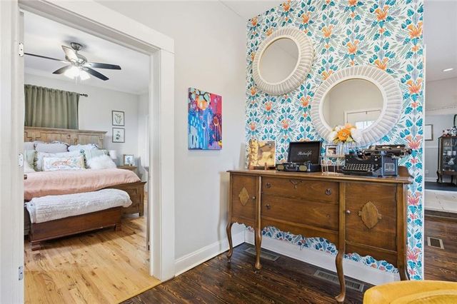 339 E Dixie SE Avenue, Marietta, GA 30060