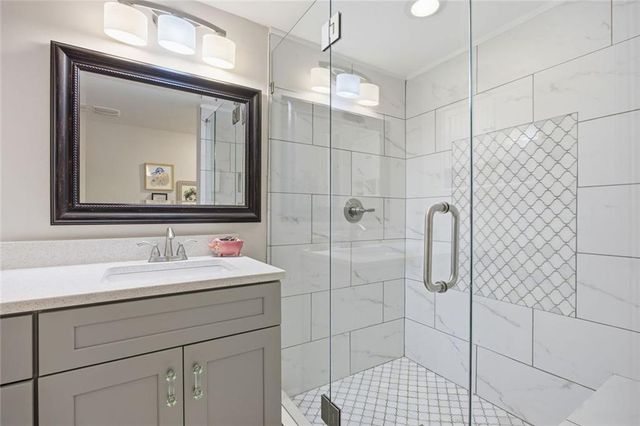 339 E Dixie SE Avenue, Marietta, GA 30060