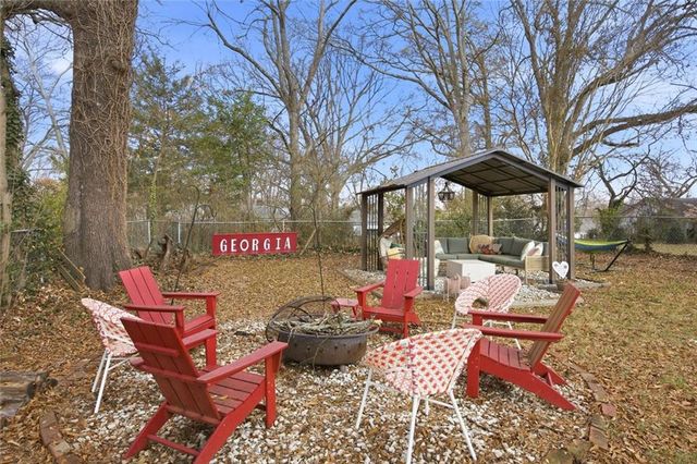 339 E Dixie SE Avenue, Marietta, GA 30060