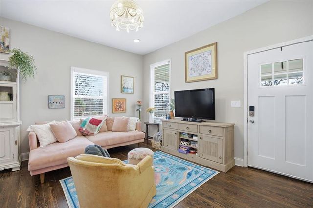 339 E Dixie SE Avenue, Marietta, GA 30060