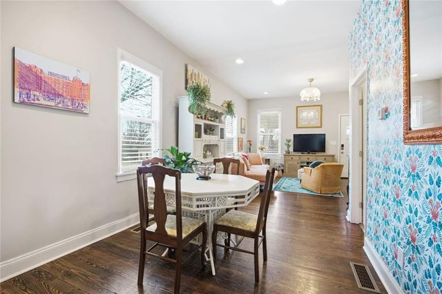 339 E Dixie SE Avenue, Marietta, GA 30060